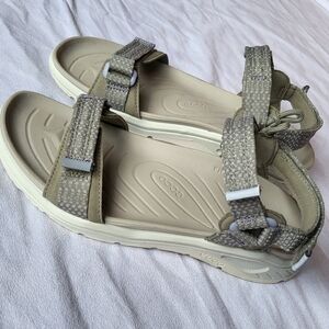 Ecco Hiking/Camping Gorpcore Sandals Size 38 Womens